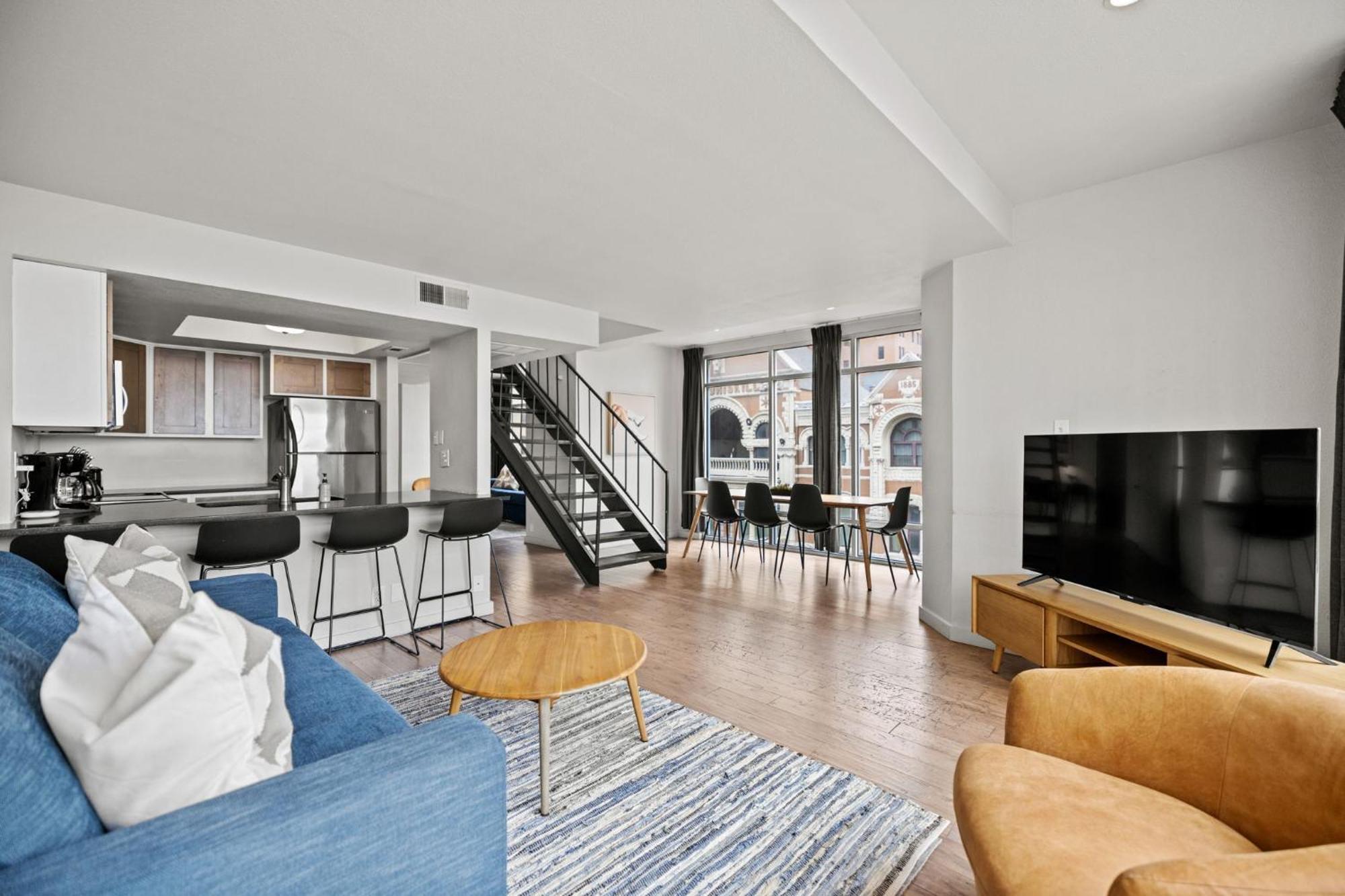 Littlefield Lofts, Hosted By Placemakr - 6Th St Austin Szoba fotó