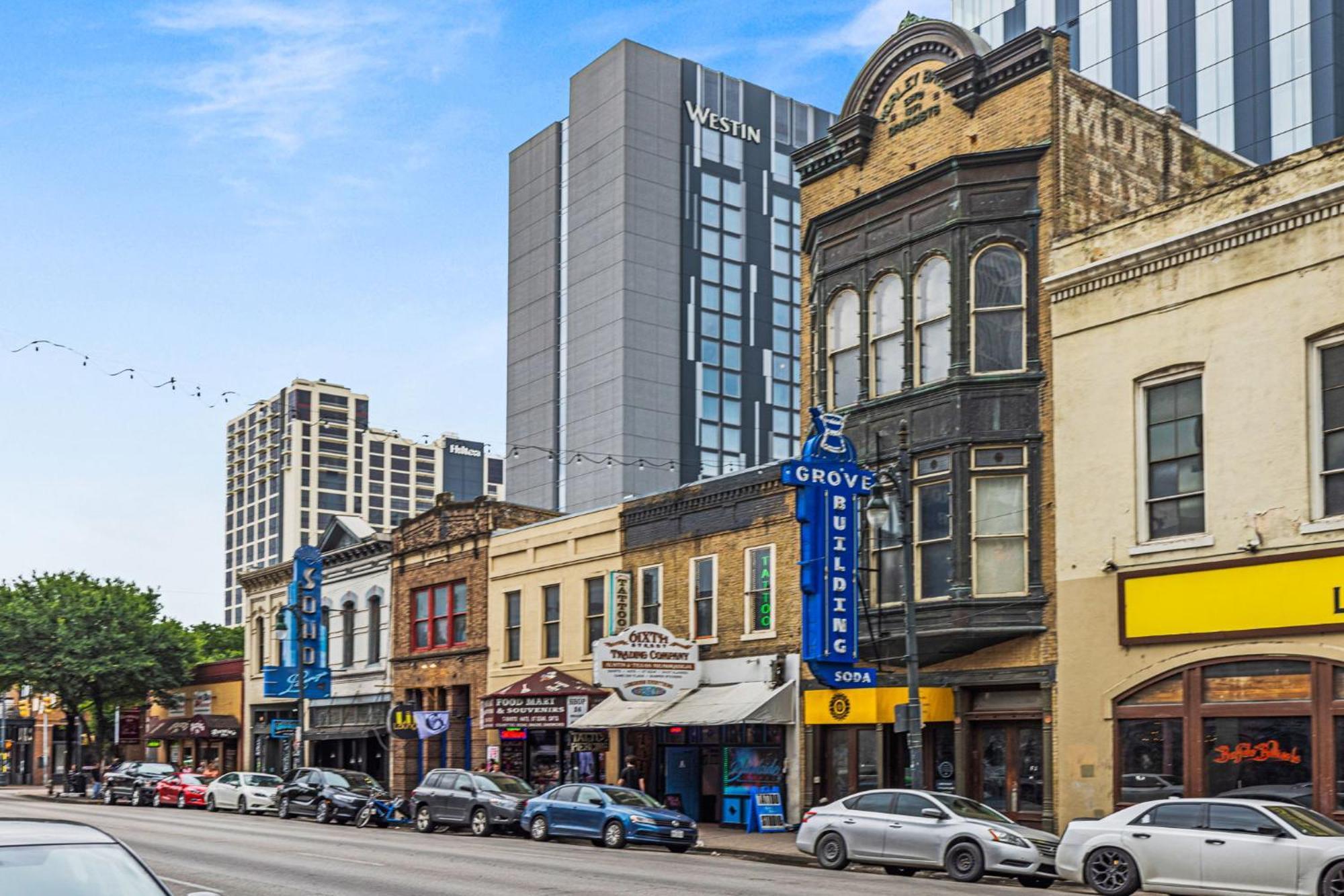 Littlefield Lofts, Hosted By Placemakr - 6Th St Austin Kültér fotó