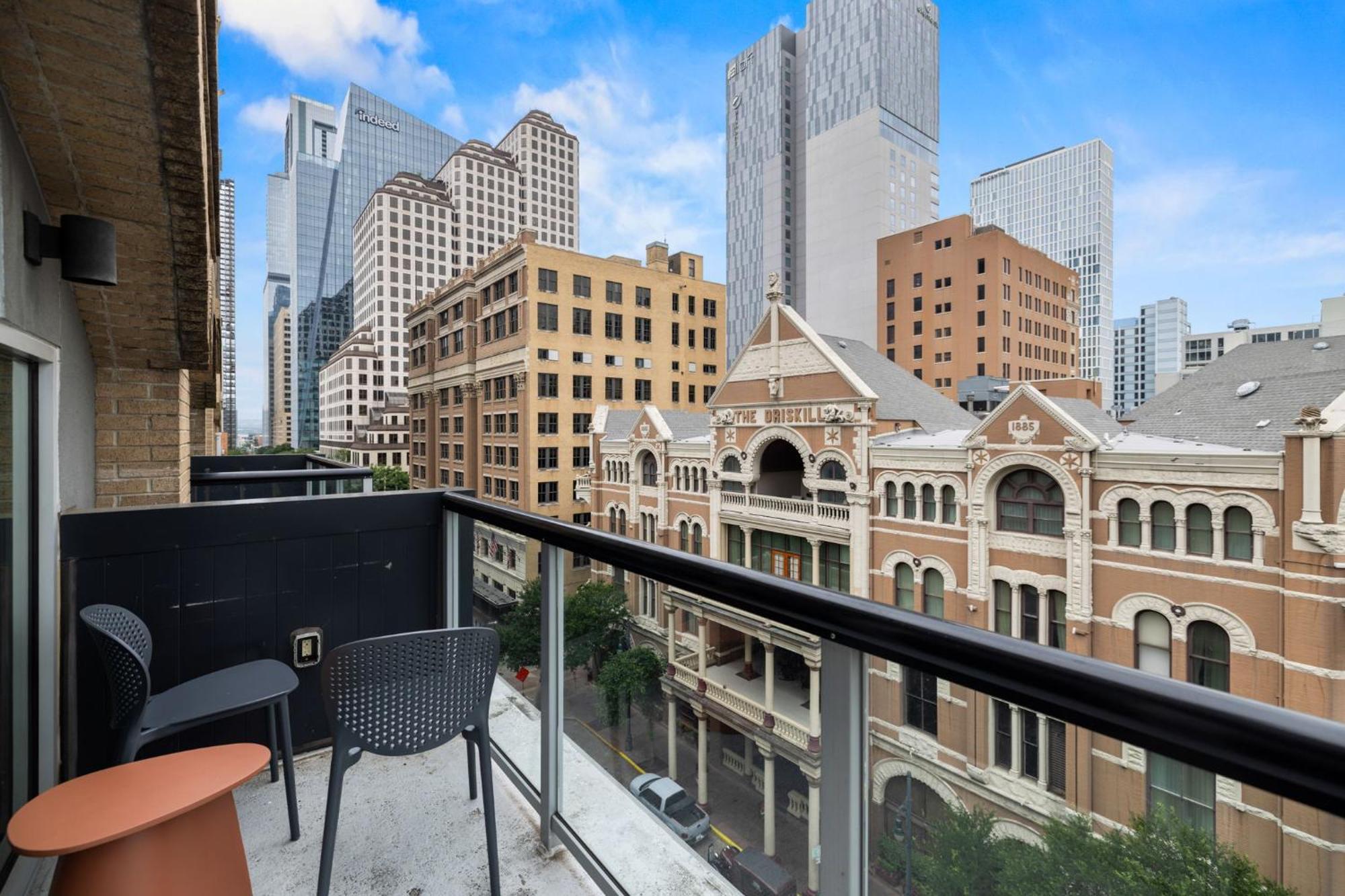 Littlefield Lofts, Hosted By Placemakr - 6Th St Austin Szoba fotó