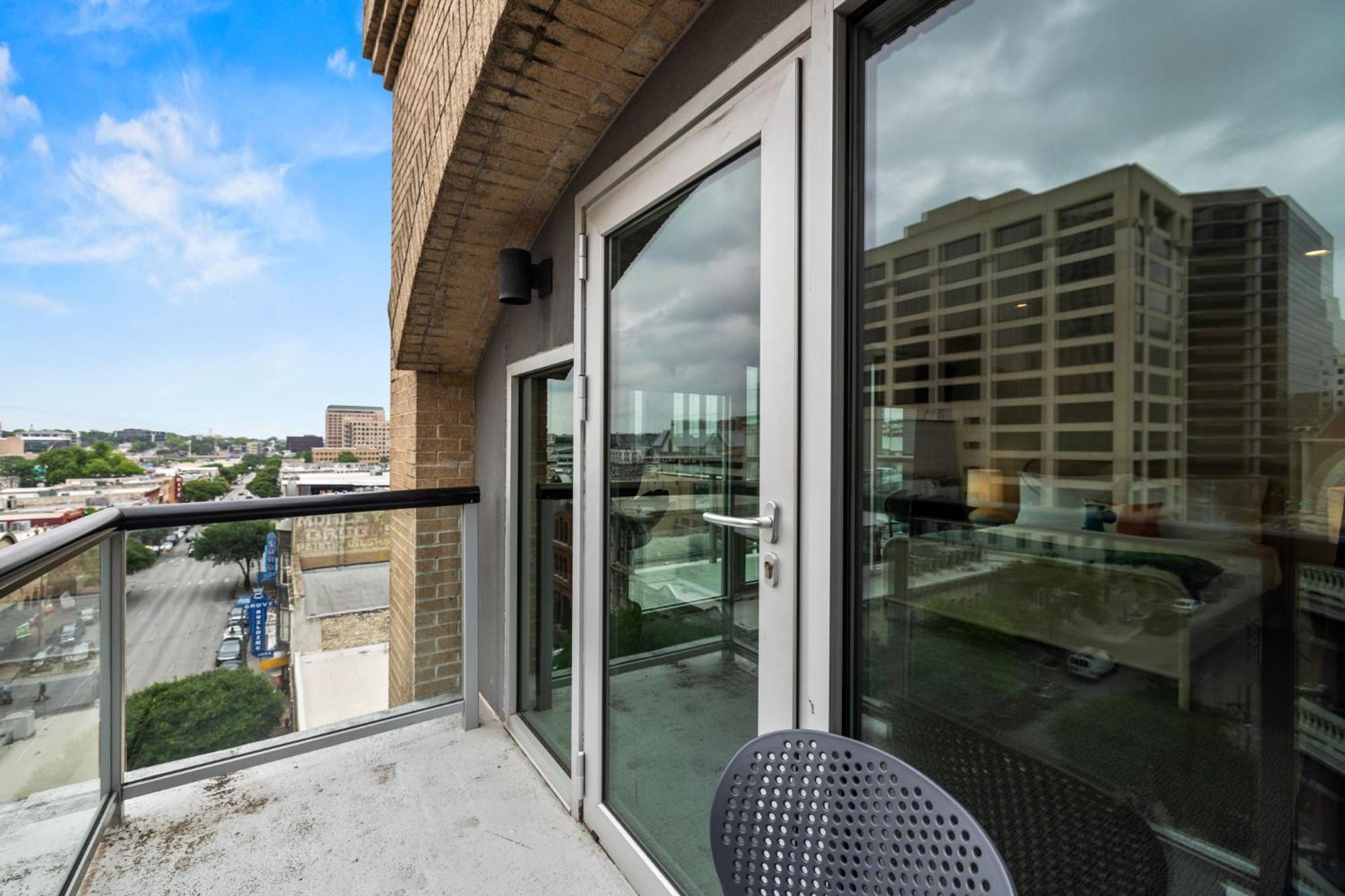 Littlefield Lofts, Hosted By Placemakr - 6Th St Austin Szoba fotó